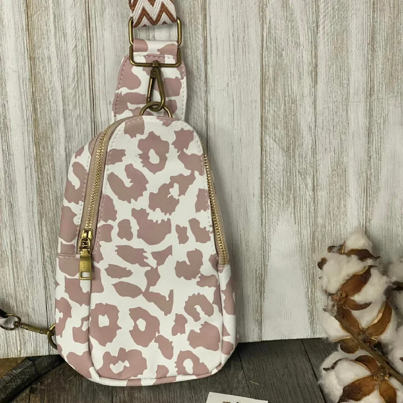 BEIGE LEOPARD