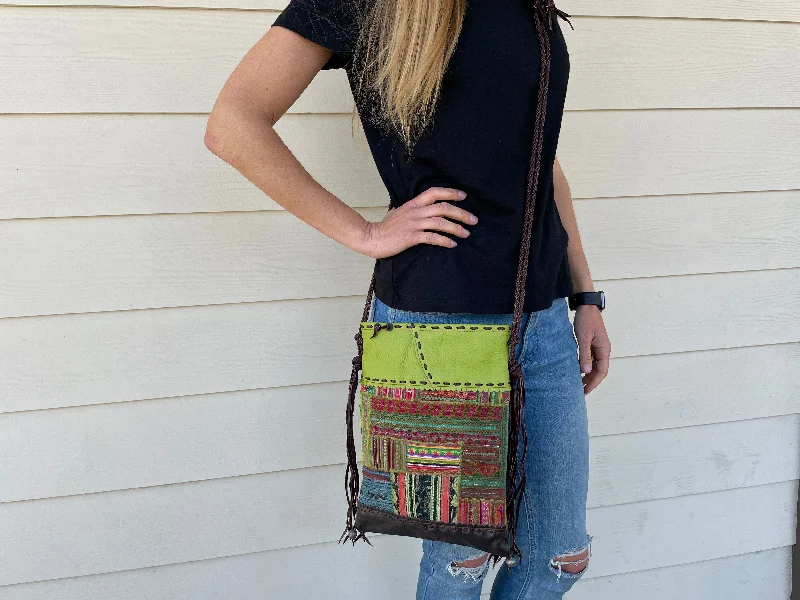 Trendy Street Style Crossbody - Leather & Patchwork