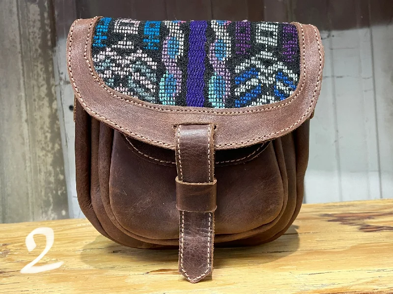 Timeless Elegance Redefined Leather - hard crossbody w/ wipil