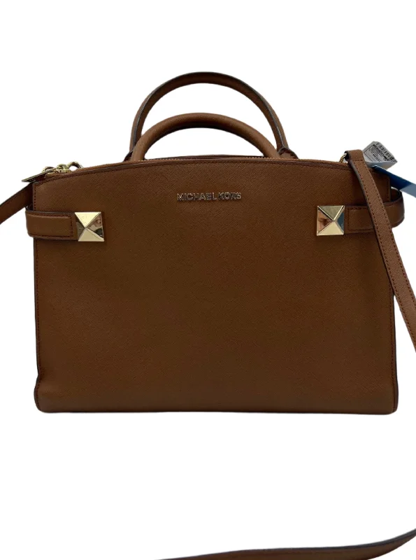 Holiday Gift Bags For Christmas Like New! Handbag Designer By Michael Kors