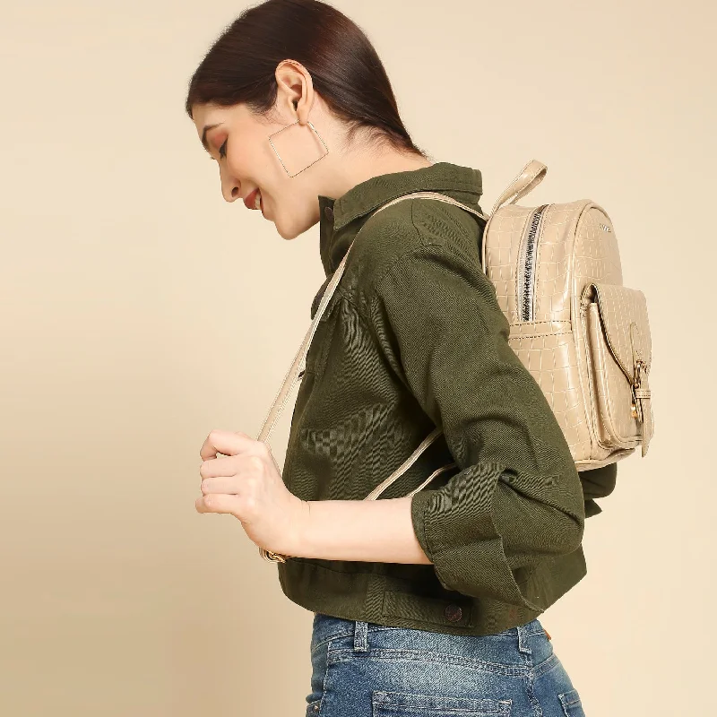 Designer Bags For Luxury Collectors With Offers Caprese Viktoria Backpack Small Sand