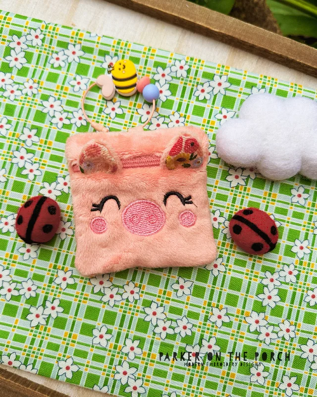 Affordable Bags For Budget Shoppers Digital Download - Backpack Buddy Zipper Bag- Pig Affordable Bags For Budget Shoppers Digital Download - Backpack Buddy Zipper Bag- Pig