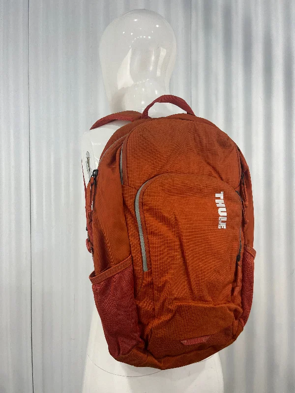 Rustic Bags For Outdoor And Nature-Inspired Looks Thule Achiever 20L Backpack