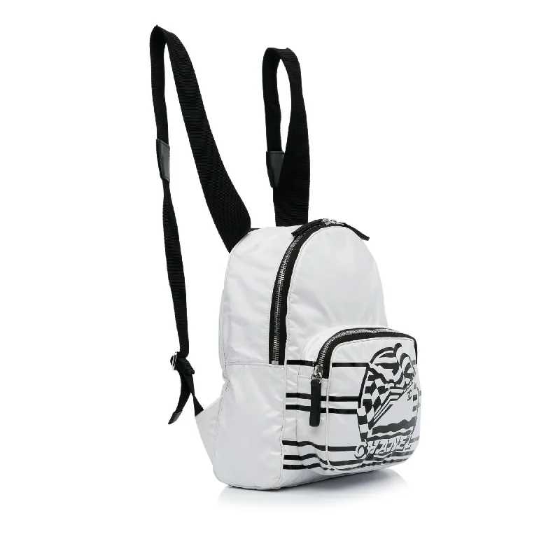 Office Professionals Chanel La Pausa Vinyl Backpack (SHG-8DJhRs)