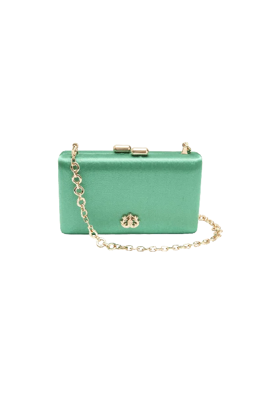 Minimalist Leather Bag For Modern Aesthetics CLUTCH EVA EM CETIM