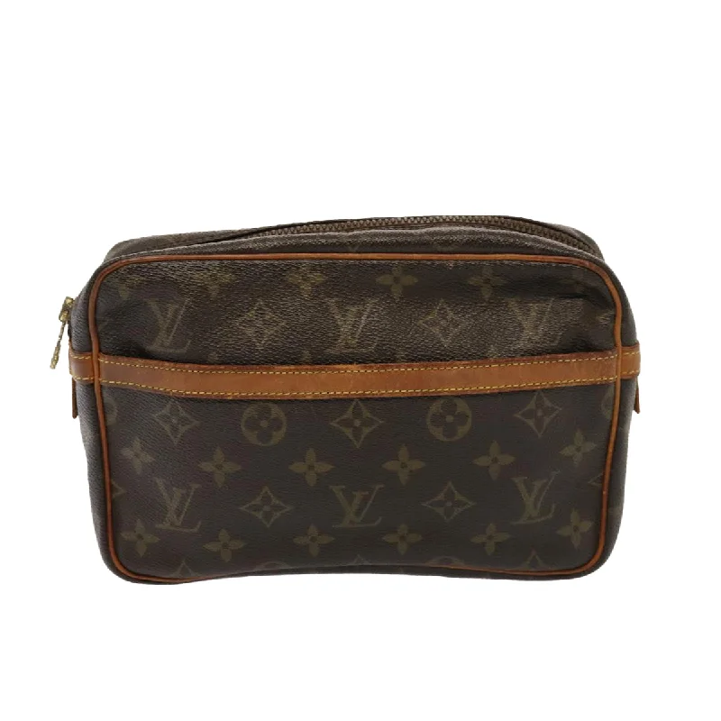 Stylish Bags For Fashion Bloggers Louis Vuitton Compiegne 23