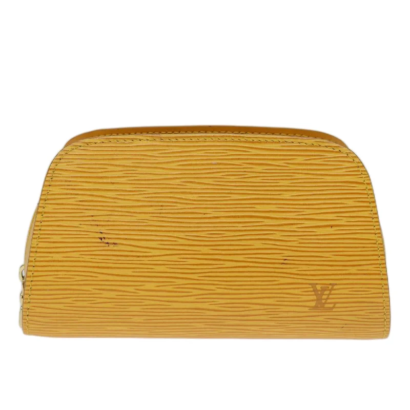 Luxury Bags With Premium Materials And Craftsmanship Louis Vuitton Dauphine Mini