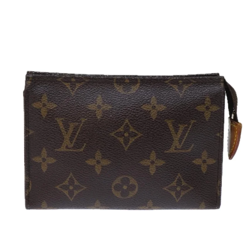 Senior Travelers Louis Vuitton Poche Toilette 15