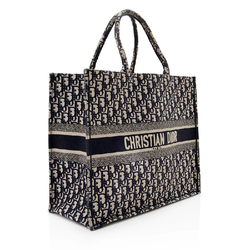 Bags For Minimalist And Functional Design Dior Oblique Book Tote (SHF-21217)