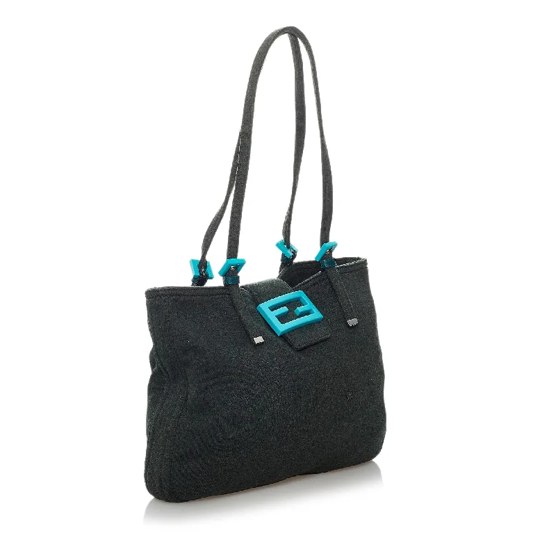 Affordable Bags For Budget Shoppers Fendi Canvas Tote Bag (SHG-29511)