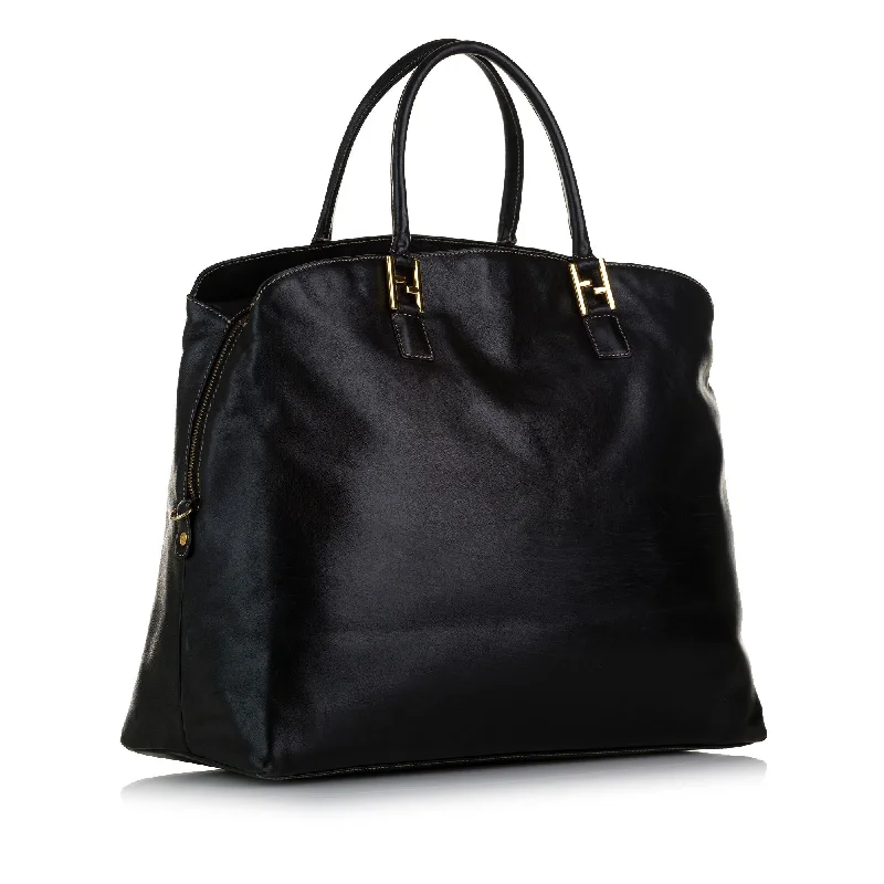 Chic And Clearance-Priced Tote Bags Fendi FF Leather Tote (SHG-37490)