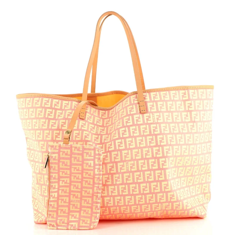 Trendy Bags FENDI ZUCCHINO JACQUARD TOTE BAG