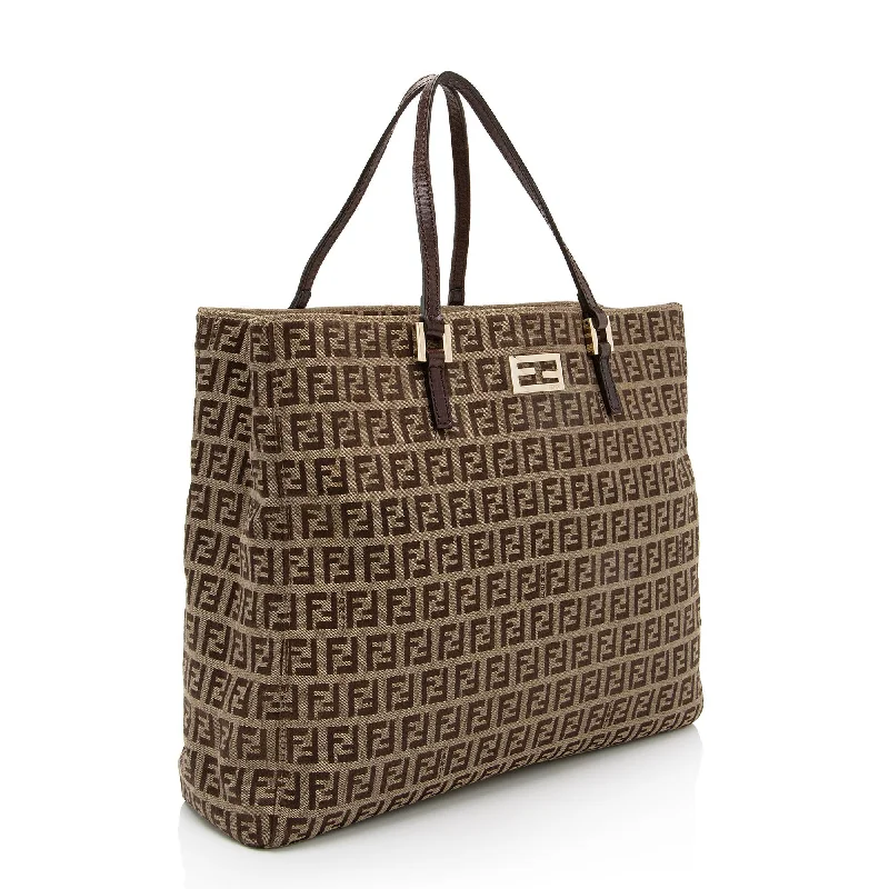 Tote Bag For Office Use Fendi Zucchino Logo Large Tote (SHF-qdNIZz)