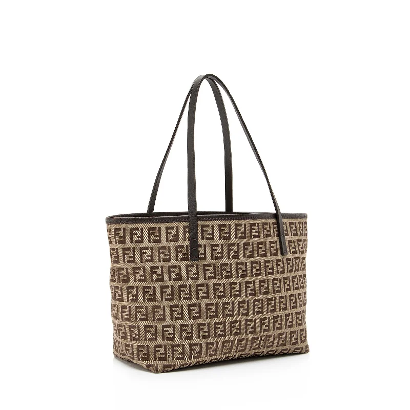 Luxury Bags For Working Professionals Fendi Zucchino Mini Roll Tote (SHF-23562)