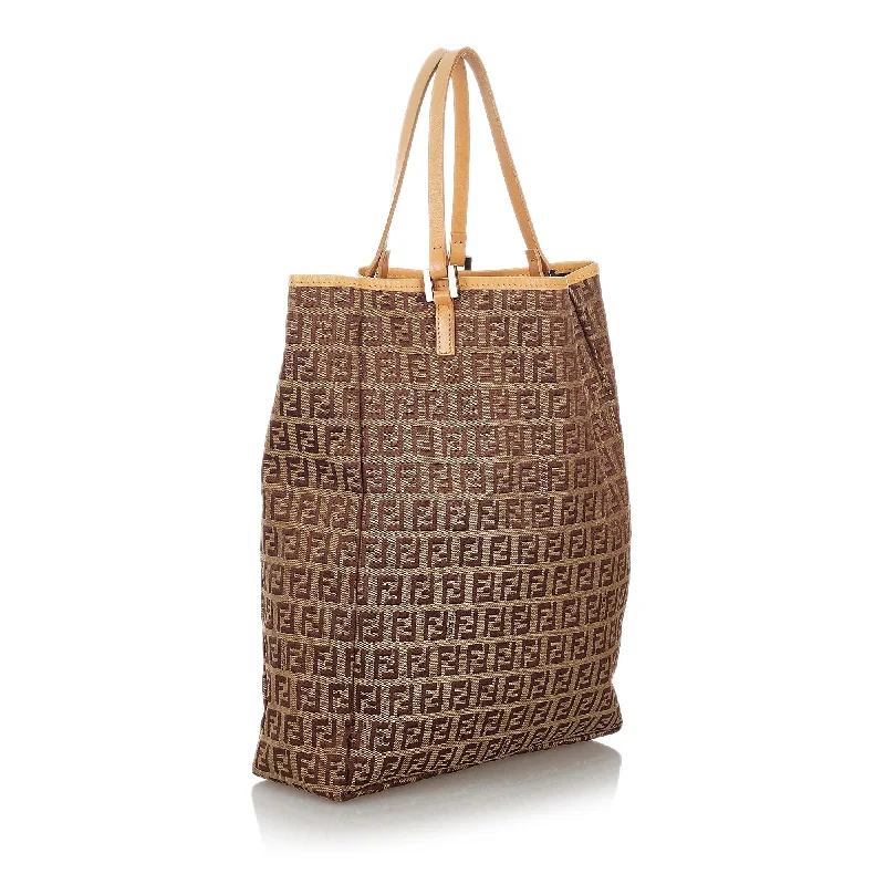 Senior Travelers Fendi Zucchino Nylon Tote Bag (SHG-26800)
