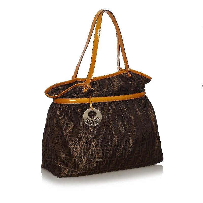 Stylish Bags With Discounts Fendi Zucca Chef Canvas Tote Bag (SHG-34084)
