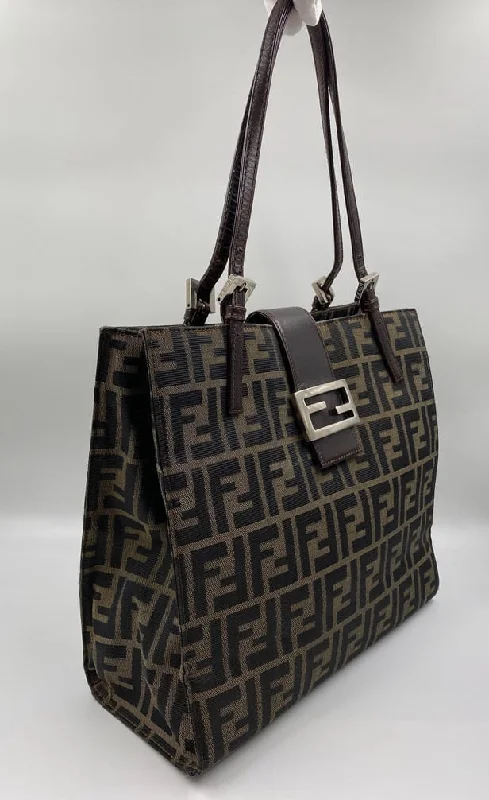 Vintage Bags For Retro And Classic Fashion Lovers Fendi Zucca Tote