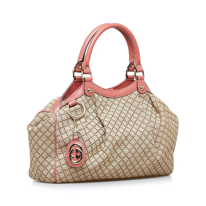 Bags With Limited-Time Deals Gucci Diamante Sukey Tote (SHG-WfBsMx)
