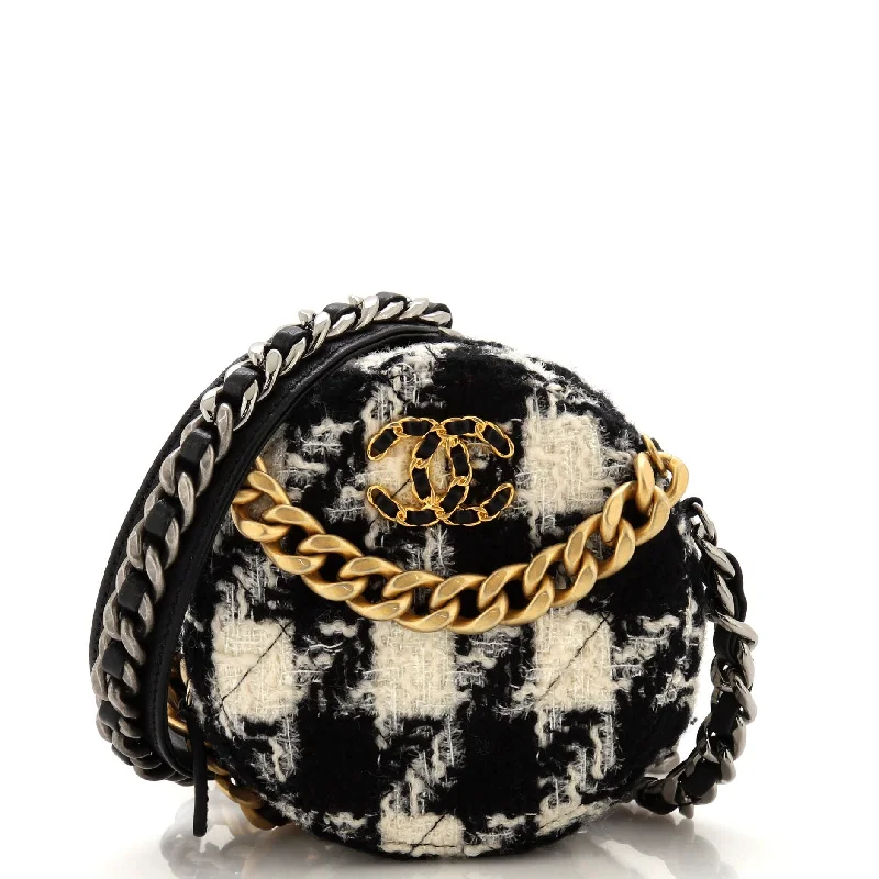 Inspired Bags For Modern Sophistication 19 Round Clutch with Chain and Coin Purse Quilted Tweed and Lambskin Inspired Bags For Modern Sophistication 19 Round Clutch with Chain and Coin Purse Quilted Tweed and Lambskin