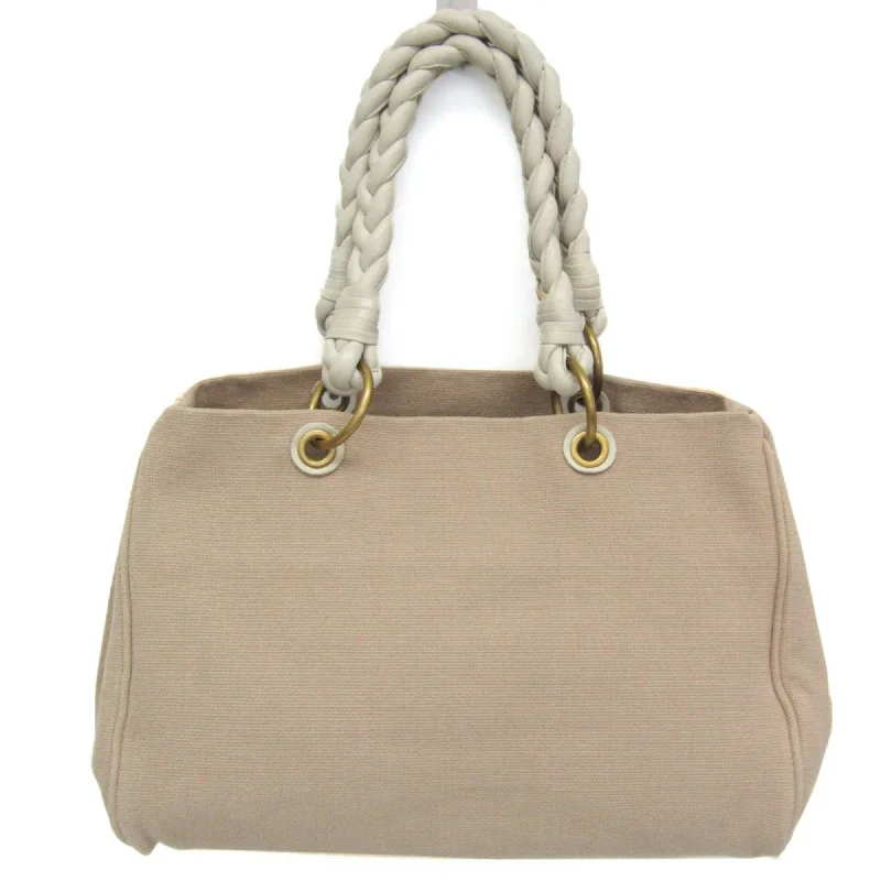 Rustic Bags For Outdoor And Nature-Inspired Looks Bottega Veneta Canvas Tote Bag (Pre-Owned) Rustic Bags For Outdoor And Nature-Inspired Looks Bottega Veneta Canvas Tote Bag (Pre-Owned)