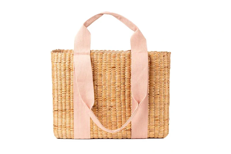 Sleek And Seasonal Sale Bags Brooks Rectangular Natural Seagrass Tote Bag In Blush