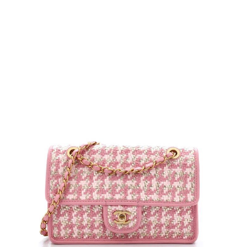 Chic Bags For Office Professionals And Urban Dwellers Classic Single Flap Bag Woven Lambskin and Viscose Small Chic Bags For Office Professionals And Urban Dwellers Classic Single Flap Bag Woven Lambskin and Viscose Small