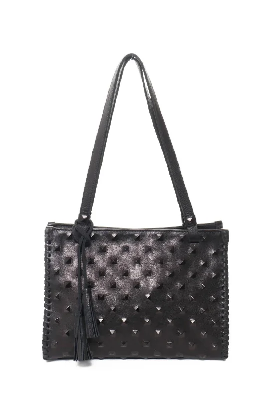 Sporty Bags For Active And Athletic Lifestyles Dakota Bag In Black