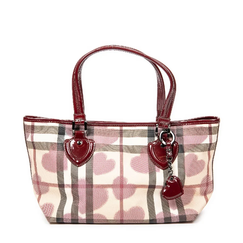 Stylish Bags For Fashion Influencers And Bloggers Hearts Gracie Tote