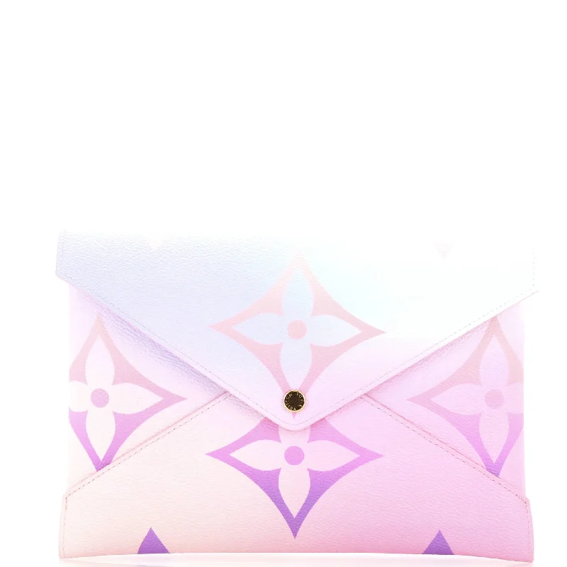 Eco-Friendly Bags For Sustainable Fashion Lovers Kirigami Pochette Set Spring in the City Monogram Giant Canvas Eco-Friendly Bags For Sustainable Fashion Lovers Kirigami Pochette Set Spring in the City Monogram Giant Canvas