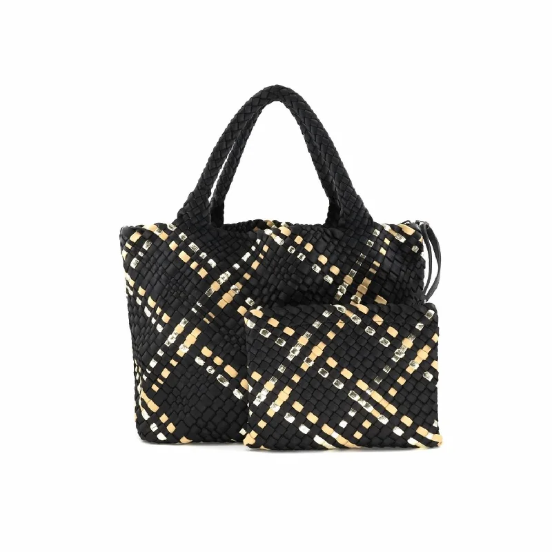 Stylish Bags For Fashion Influencers And Bloggers Large Nell Tote Bag In Black With Gold/beige Trim Stylish Bags For Fashion Influencers And Bloggers Large Nell Tote Bag In Black With Gold/beige Trim