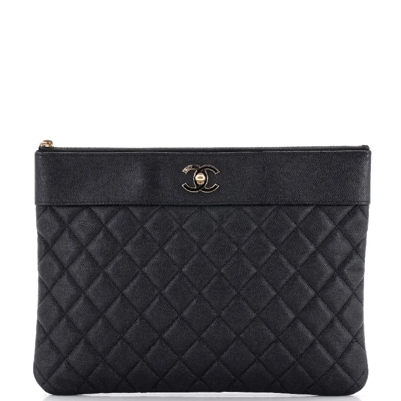 Lightweight Bags For Senior Travelers Mademoiselle Vintage O Case Clutch Quilted Sheepskin Medium Lightweight Bags For Senior Travelers Mademoiselle Vintage O Case Clutch Quilted Sheepskin Medium