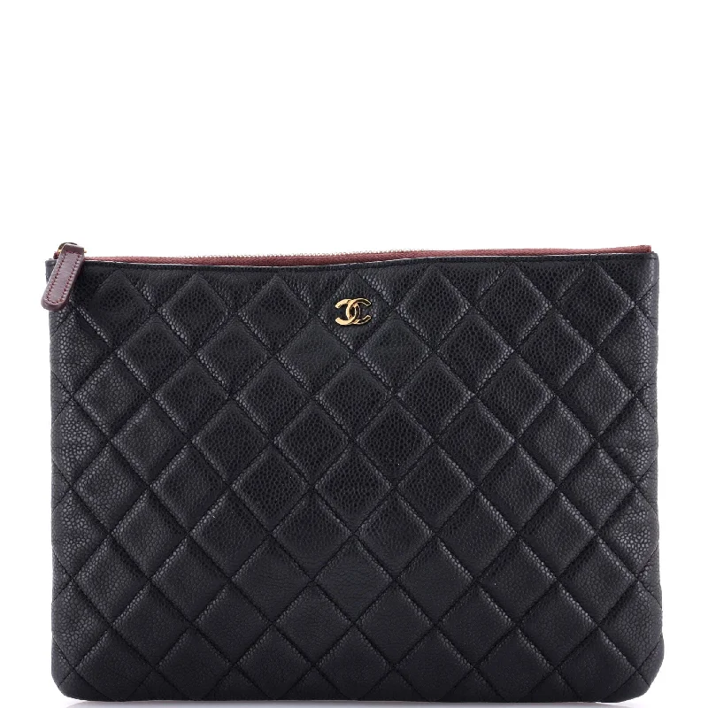 Trendy Bags For Sales O Case Clutch Quilted Caviar Medium