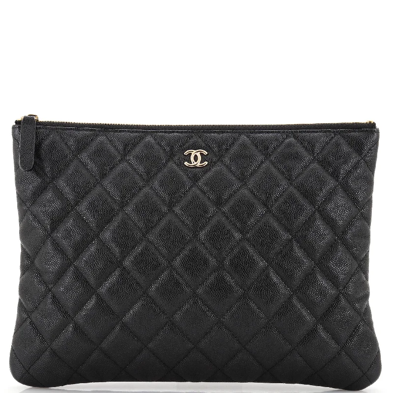 Seasonal Clearance Bags For Summer O Case Clutch Quilted Caviar Medium