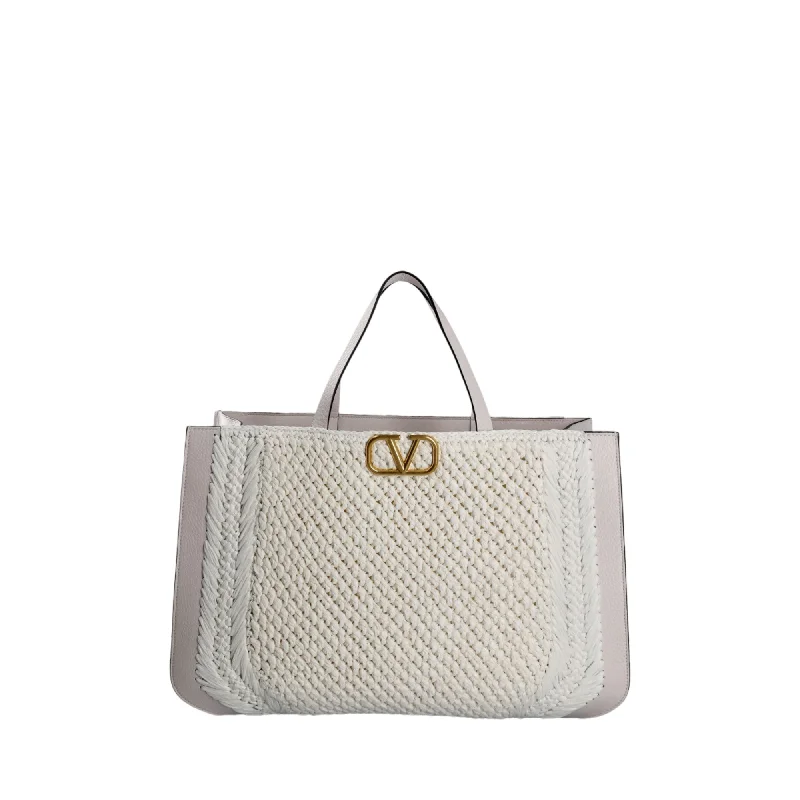 Edgy Bags For Bold And Daring Fashionistas Valentino Garavani V'logo Signature Crochet Raffia Tote Bag