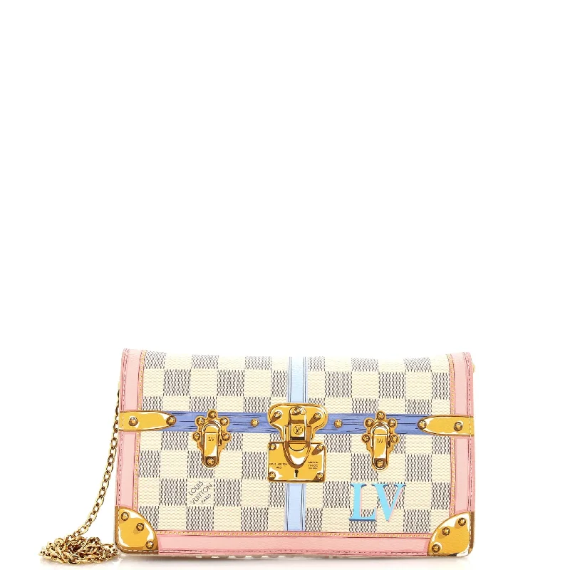 Stylish Bags For Fashion Influencers And Bloggers Weekend Pochette Limited Edition Damier Summer Trunks Stylish Bags For Fashion Influencers And Bloggers Weekend Pochette Limited Edition Damier Summer Trunks
