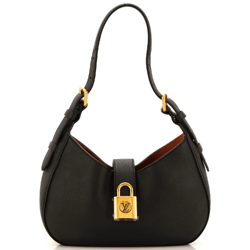 Cyber Monday Discounts On Bags Low Key Shoulder Bag Calfskin